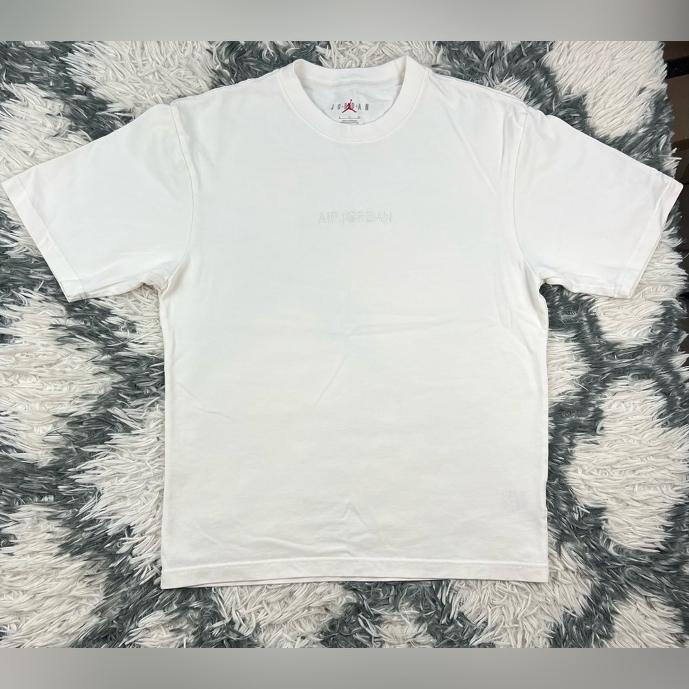 Nike Air Jordan Men's Cream Wordmark Short Sleeve T-shirt FJ1969-133 Sz Small